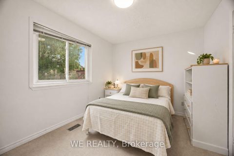 Photo 10 at 122 Parsell Square, Malvern, Toronto