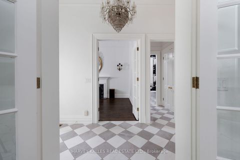 Photo 10 at 17A Avondale Road, Moore Park, Toronto