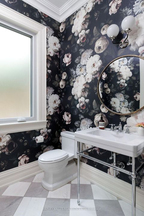 Photo 13 at 17A Avondale Road, Moore Park, Toronto