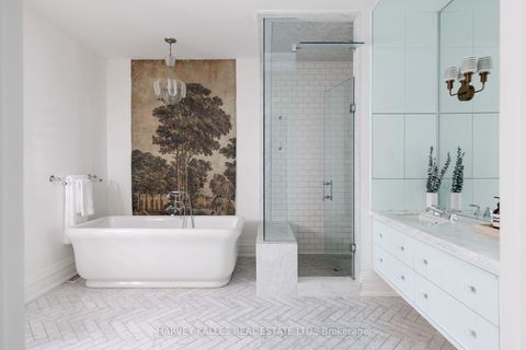 Photo 33 at 17A Avondale Road, Moore Park, Toronto