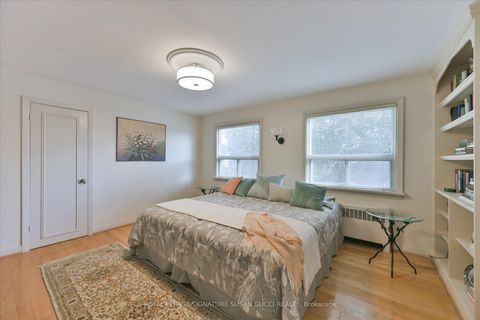 Photo 19 at 8 Sutherland Avenue, Crescent Town, Toronto