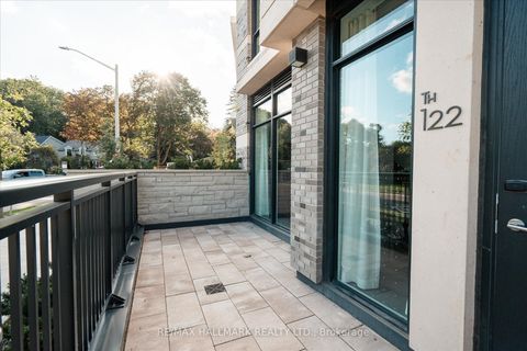 Photo 8 at TH  122 - 259 The Kingsway, Humber Valley, Toronto