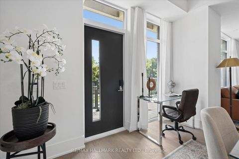 Photo 9 at TH  122 - 259 The Kingsway, Humber Valley, Toronto