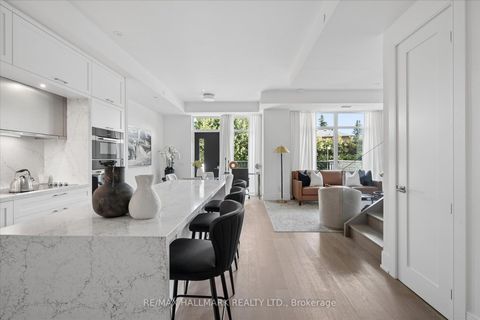 Photo 19 at TH  122 - 259 The Kingsway, Humber Valley, Toronto