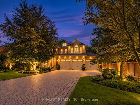 Photo 1 at 21 Capner Court, Kleinburg, Vaughan