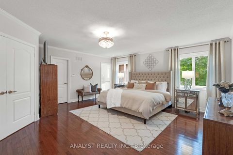 Photo 21 at 21 Capner Court, Kleinburg, Vaughan