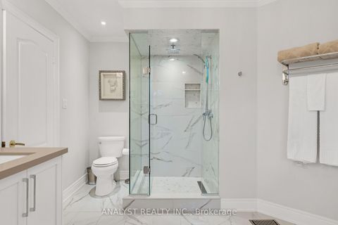 Photo 24 at 21 Capner Court, Kleinburg, Vaughan