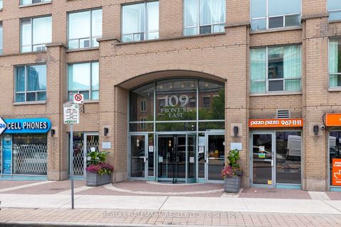 Photo 1 at 528 - 109 Front Street E, Waterfront Communities C8, Toronto