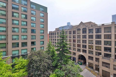 Photo 15 at 528 - 109 Front Street E, Waterfront Communities C8, Toronto