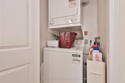 Photo 27 at 528 - 109 Front Street E, Waterfront Communities C8, Toronto