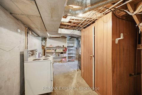 Photo 26 at 90 Heathrow Drive, CFB, Toronto