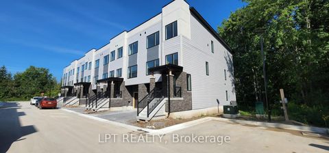 Photo 1 at 1482 Purchase Pl Place, Lefroy, Innisfil