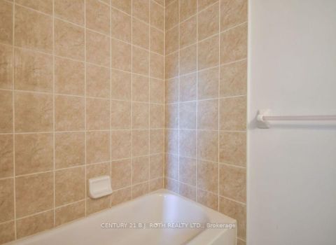 Photo 19 at 62 - 175 Stanley Street, East Bayfield, Barrie