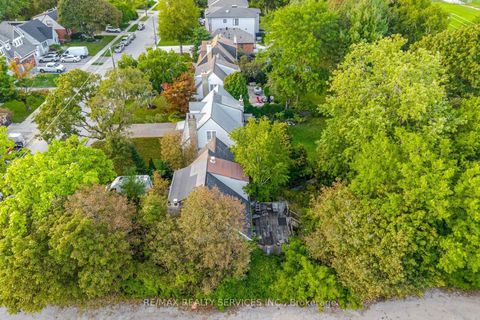 Photo 19 at 7 Ashbourne Drive, City Centre West, Toronto