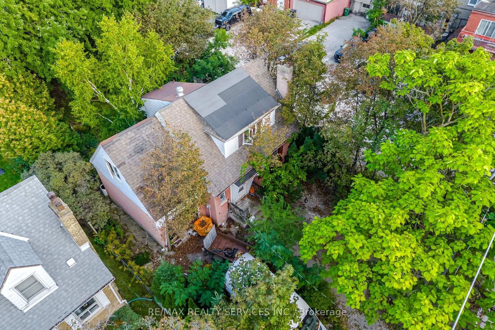 7 Ashbourne Drive, City Centre West, Toronto 