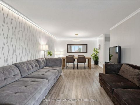 Photo 11 at 419 - 11753 Sheppard Avenue E, Rouge E11, Toronto