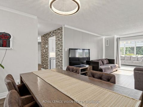 Photo 14 at 419 - 11753 Sheppard Avenue E, Rouge E11, Toronto