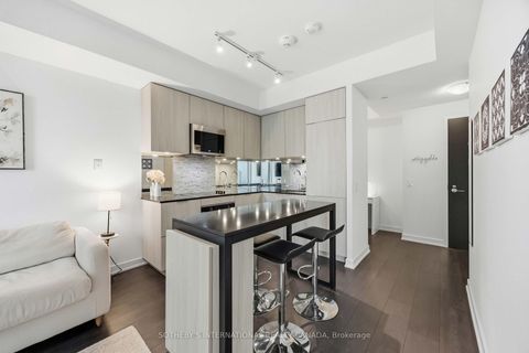 Photo 10 at 1410 - 609 Avenue Road, St. Clair, Toronto