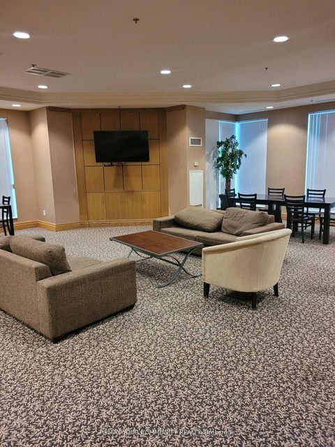 Photo 2 at 616 - 185 Oneida Crescent, Langstaff, Richmond Hill