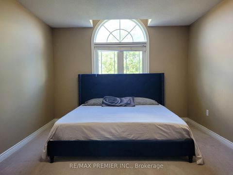 Photo 27 at 70 Bilbermar Drive, Devonsleigh, Richmond Hill