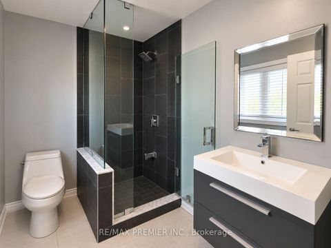 Photo 29 at 70 Bilbermar Drive, Devonsleigh, Richmond Hill