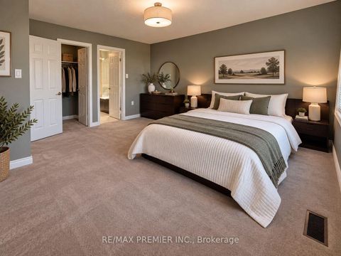 Photo 34 at 70 Bilbermar Drive, Devonsleigh, Richmond Hill