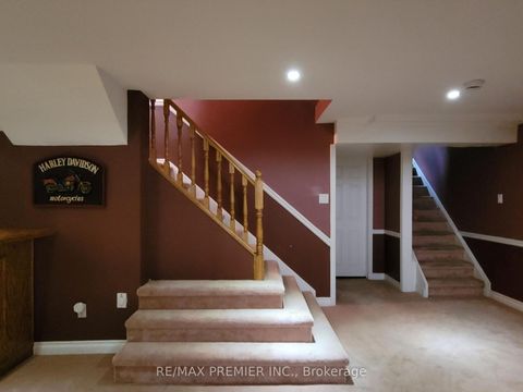 Photo 36 at 70 Bilbermar Drive, Devonsleigh, Richmond Hill