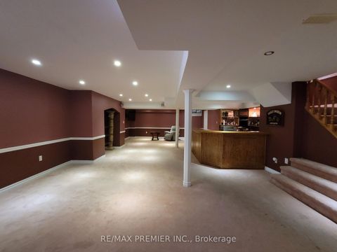 Photo 38 at 70 Bilbermar Drive, Devonsleigh, Richmond Hill