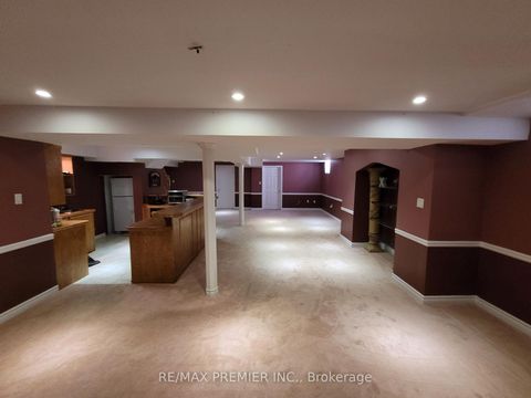 Photo 39 at 70 Bilbermar Drive, Devonsleigh, Richmond Hill