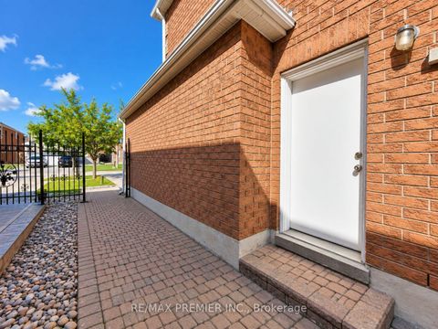 Photo 43 at 70 Bilbermar Drive, Devonsleigh, Richmond Hill
