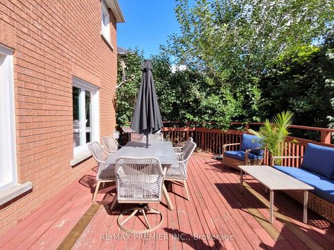 Photo 44 at 70 Bilbermar Drive, Devonsleigh, Richmond Hill