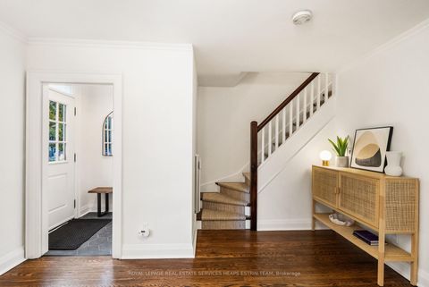 Photo 2 at 292 Broadway Avenue, Mount Pleasant East, Toronto