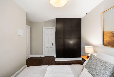 Photo 15 at 292 Broadway Avenue, Mount Pleasant East, Toronto