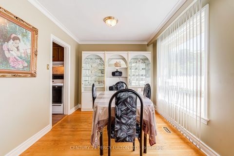Photo 8 at 10 Dunlop Avenue, Birchmount, Toronto