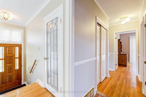Photo 16 at 10 Dunlop Avenue, Birchmount, Toronto