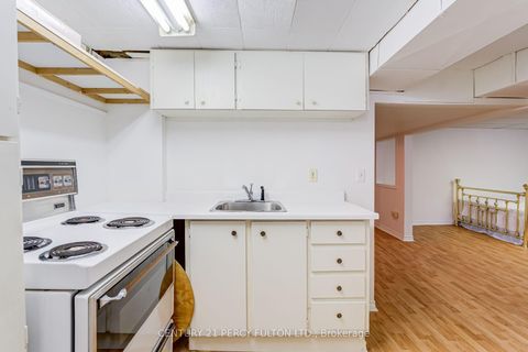 Photo 34 at 10 Dunlop Avenue, Birchmount, Toronto