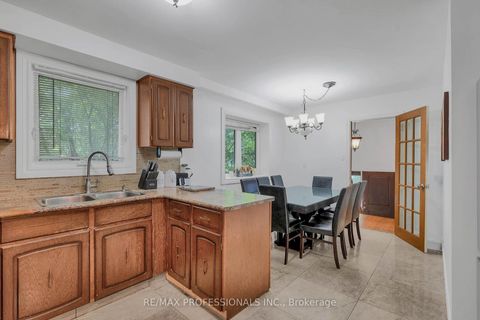 Photo 11 at 23 Anthia Drive, Humber Summit, Toronto
