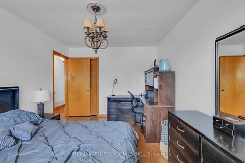 Photo 16 at 23 Anthia Drive, Humber Summit, Toronto