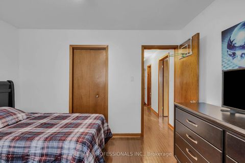 Photo 18 at 23 Anthia Drive, Humber Summit, Toronto