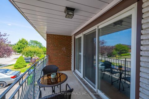 Photo 23 at 23 Anthia Drive, Humber Summit, Toronto