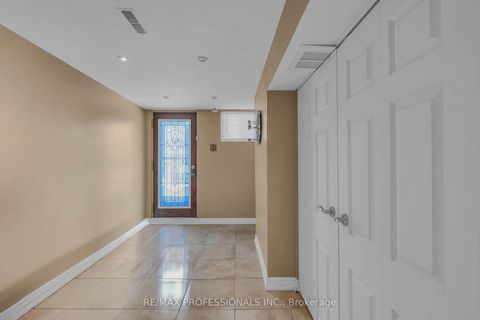 Photo 32 at 23 Anthia Drive, Humber Summit, Toronto