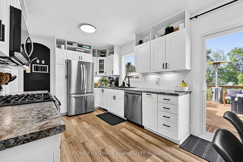Photo 11 at 32 Caroline Street, Allandale Centre, Barrie