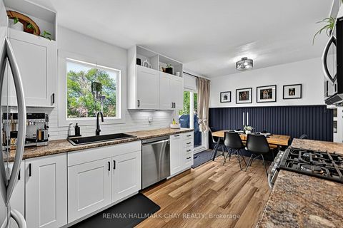 Photo 13 at 32 Caroline Street, Allandale Centre, Barrie