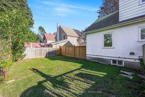Photo 45 at 32 Caroline Street, Allandale Centre, Barrie