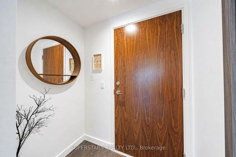 Photo 1 at 810 - 27 McMahon Drive, Bayview Village, Toronto