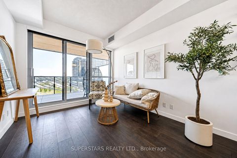 Photo 7 at 810 - 27 McMahon Drive, Bayview Village, Toronto