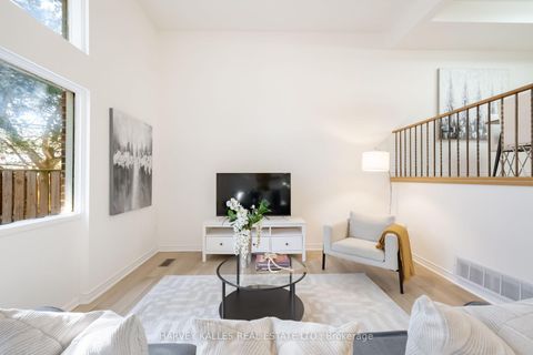 Photo 6 at 102 Jenny Wren Way, Hillcrest Village, Toronto