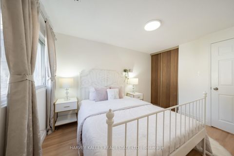 Photo 31 at 102 Jenny Wren Way, Hillcrest Village, Toronto