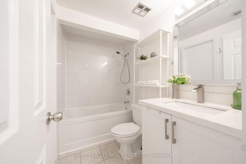 Photo 38 at 102 Jenny Wren Way, Hillcrest Village, Toronto