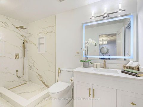 Photo 26 at 22 Grand Oak Drive, Oak Ridges, Richmond Hill